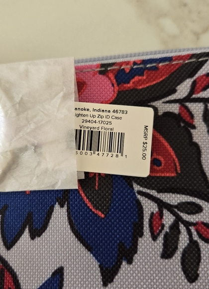 NWT Vera Bradley ID Case - Picture 4 of 4